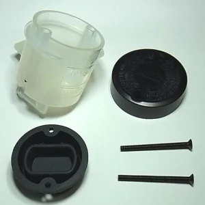 TOURMAX nádržka brzdové kapaliny s krytem a těsněním přední HONDA CBR 900RR 93-03, CBR 1000RR 04-05, VTR 1000F/SP 97-06 vyrobeno v Japonsku Poslední Šance