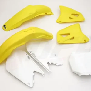 Horká Nabídka UFO kompletní sada plastů SUZUKI RM 125 01-22, RM 250 01-22 barva (bílá/žlutá) (SU402E999)