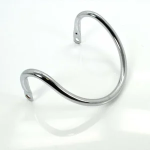 Sezónní Sleva Chromovaný ochranný oblouk, šířka cca 120 až 150 mm, montážní rozteč 160 mm, vnitřní světlost 155 mm, vzdálenost od uchycení k dolní hraně trubky 120 mm, pro Zündapp, Kreidler Florett RS LF LH, Hercules K 50 MK.