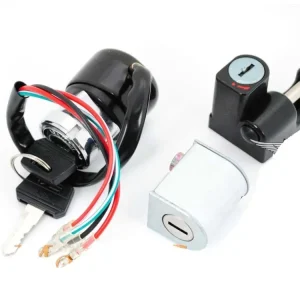 Celosvětová Doprava Sada zámků: Zámek řízení, spínací skříňka 24 mm 4pin, zámek helmy 38 mm 18 mm pro Honda Dax ST 50, 70