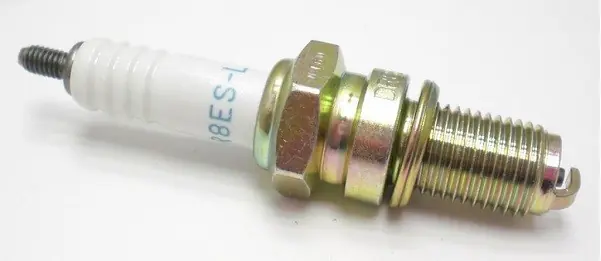 Cenový Hit Svíčka NGK standard SUZUKI DR-Z 125 (03-12) rok 03-12