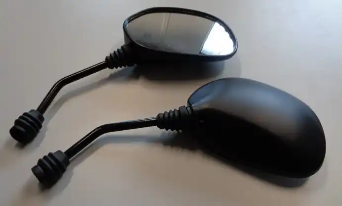 GZ zrcátko univerzální oválné levé i pravé (komplet) závit HONDA M8 barva černá Značkový