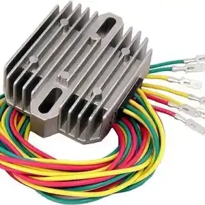 DZE regulátor napětí univerzální (35A) 7 kabelů (3X žluté, 2X barva červená, 2X zelené) (24500-01) Víkendová Akce